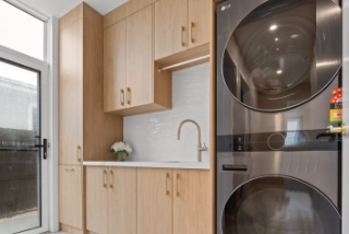 wood effect laminate laundry